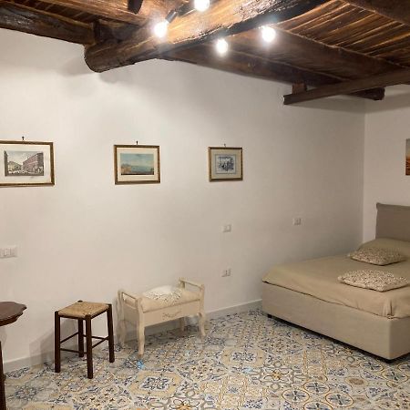 Appartement Zuccarella "Zuccherino"Nel Cortile à Naples Extérieur photo